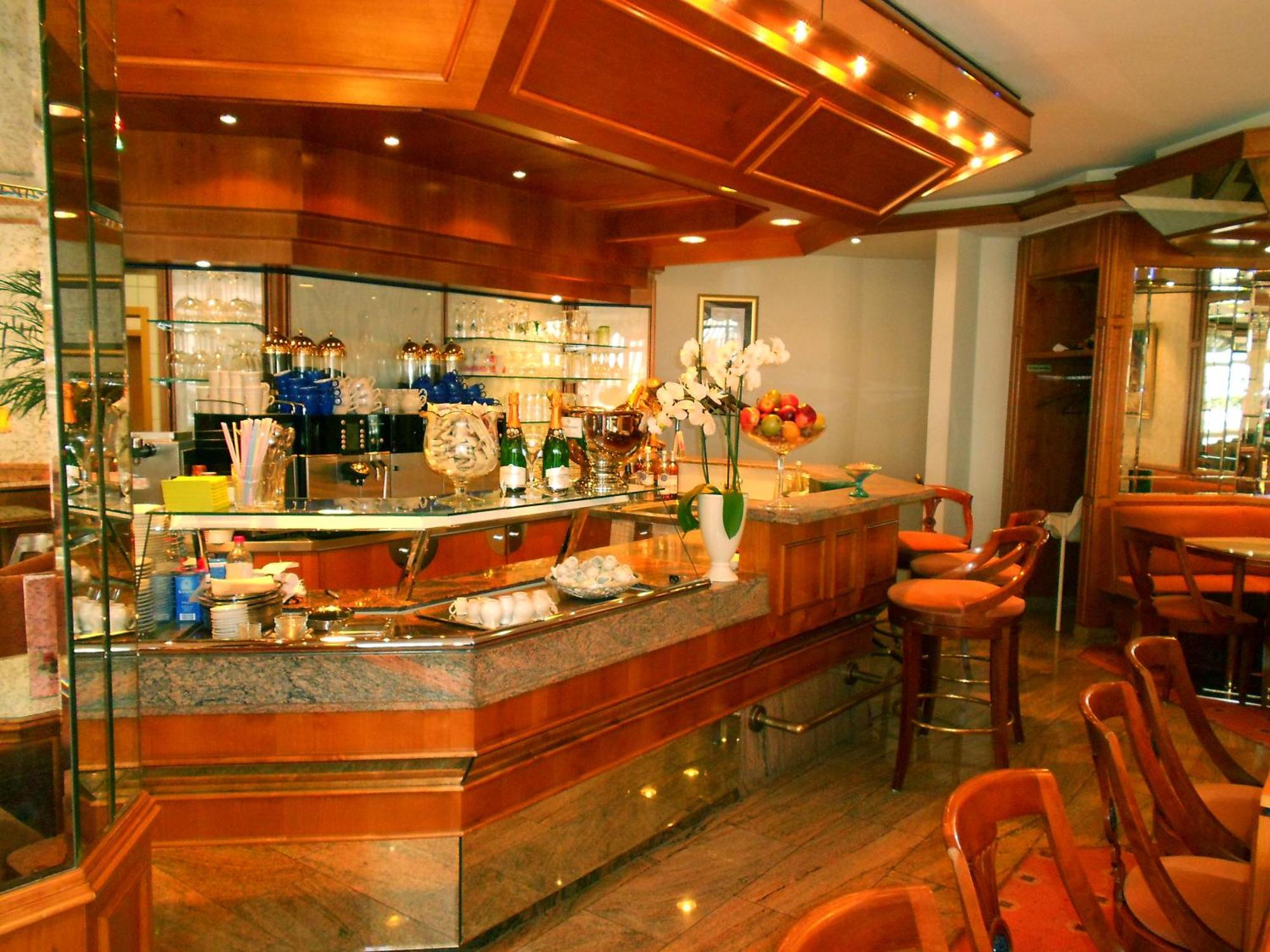 Hotel Garni Aich Санкт-Блазиен Экстерьер фото